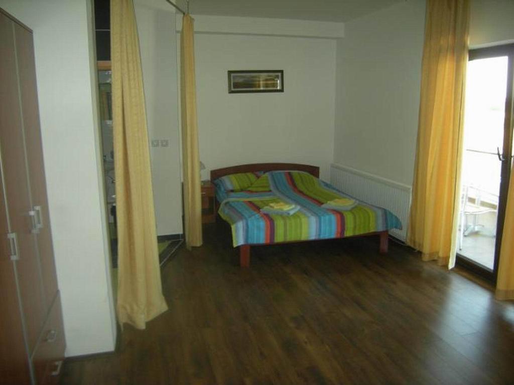 Bazeni Baikal Hotel Topola ห้อง รูปภาพ